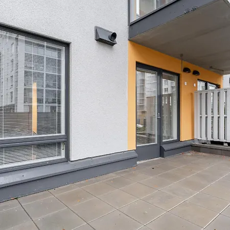 Modern 1br Next To Tram Line Lejlighed