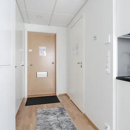 Apartamento Modern 1br Next To Tram Line *